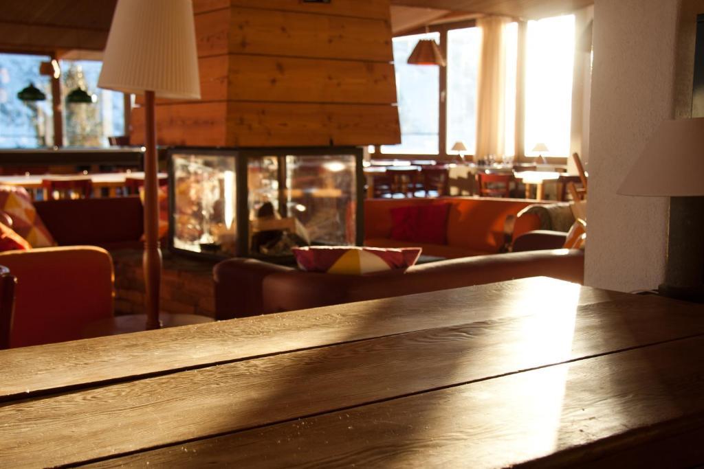 Plein Ciel - Hotel D'Altitude A 1800M Champery Exterior photo